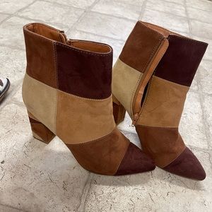 Fall Madden Girl Booties NWOT